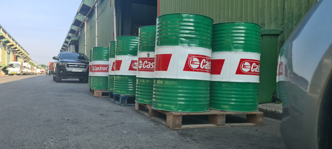 Nhớt thủy lực castrol 68 giá bao nhiêu